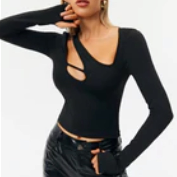 Ladies BNWT asymmetrical cut out stretchy long sleeve t-shirt - Sz. XL - Picture 2 of 2